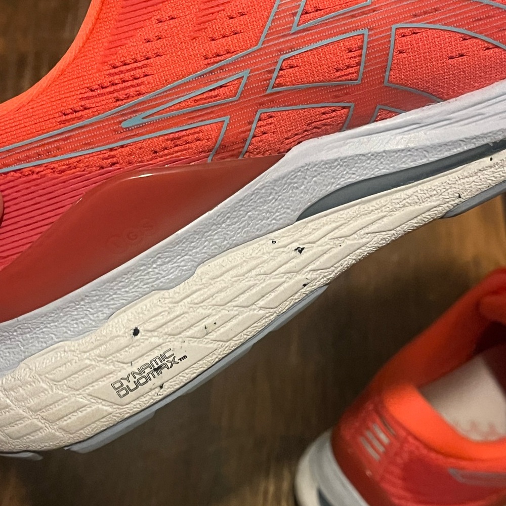 EUC ASICS Women's Neon Coral Running Shoes - Picture 9 of 10